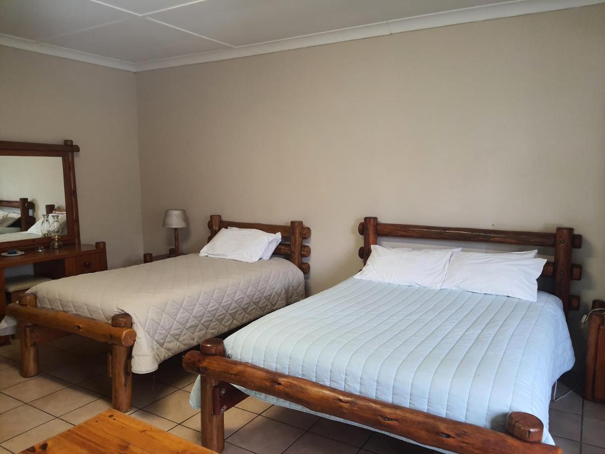 Lord Fraser Guest House Wepener Exterior photo